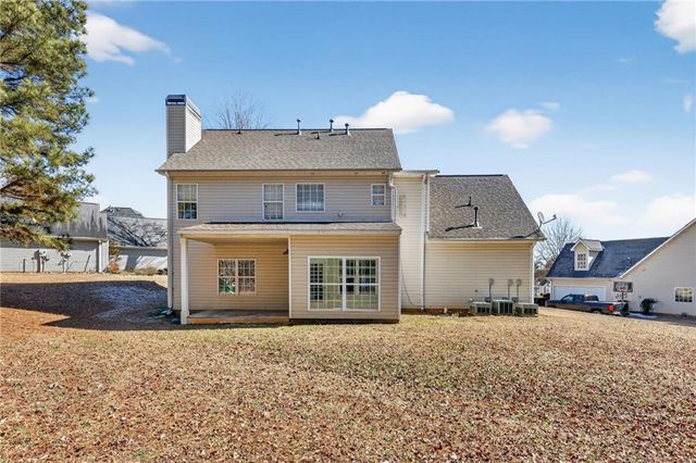 1136 Mason Lee Avenue, Loganville, GA 30052