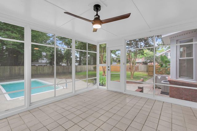 104 Stratford Drive, Summerville, SC 29485