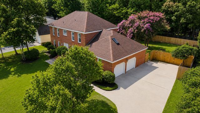 104 Stratford Drive, Summerville, SC 29485