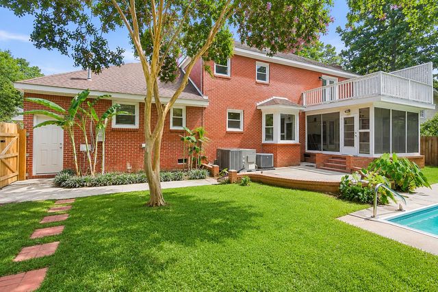 104 Stratford Drive, Summerville, SC 29485