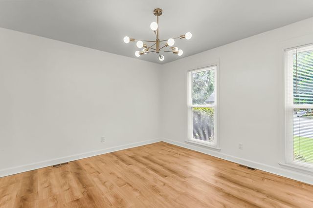 104 Stratford Drive, Summerville, SC 29485