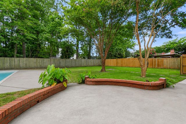 104 Stratford Drive, Summerville, SC 29485