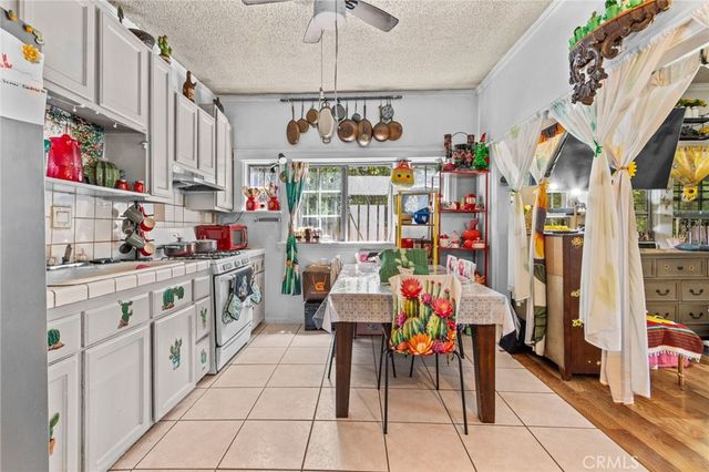 1154 1156 N Wilton Place, Los Angeles, CA 90038