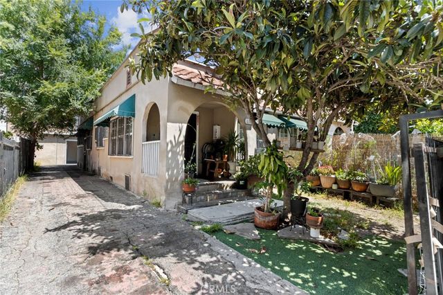 1154 1156 N Wilton Place, Los Angeles, CA 90038