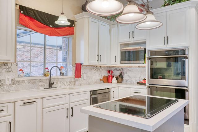 7402 Swanson Drive, Richmond, TX 77406