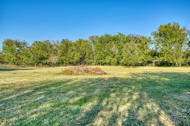 7402 Swanson Drive, Richmond, TX 77406