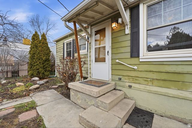 1168 S 800 W, Salt Lake City, UT 84104