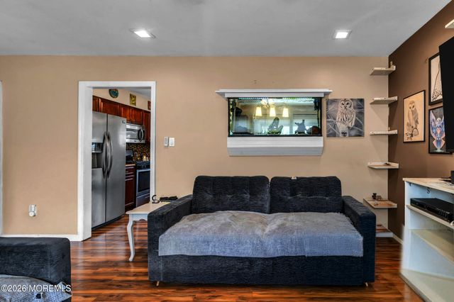 402 Lakeview Boulevard, Browns Mills, NJ 08015