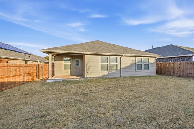 549 Bronze Circle E, Springtown, TX 76082