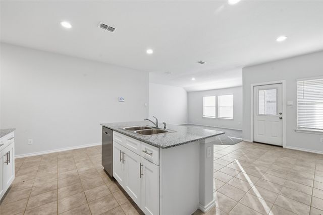 549 Bronze Circle E, Springtown, TX 76082