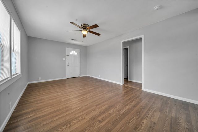 901 Johnson Street, Terrell, TX 75160