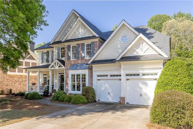5939 Grand Loop Road, Sugar Hill, GA 30518