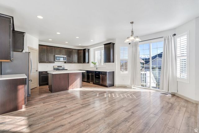 2648 N CIRCLE C WAY, Lehi, UT 84043