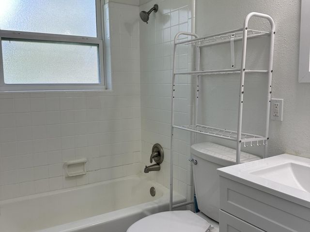 317 Ivy, New Llano, LA 71461