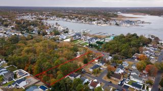 219 Kettle Creek Road, Toms River, NJ 08753