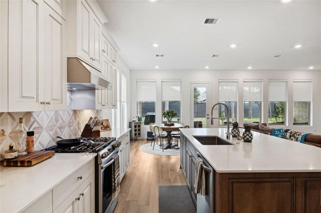 22030 Gateway Arch Drive, Porter, TX 77365