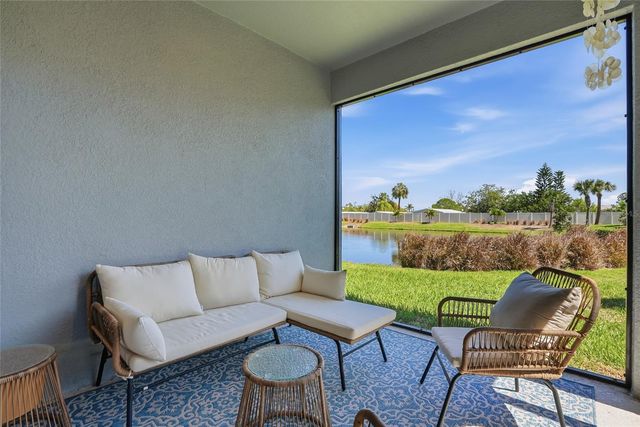 11231 BEACH WALK WAY NE, St Petersburg, FL 33716