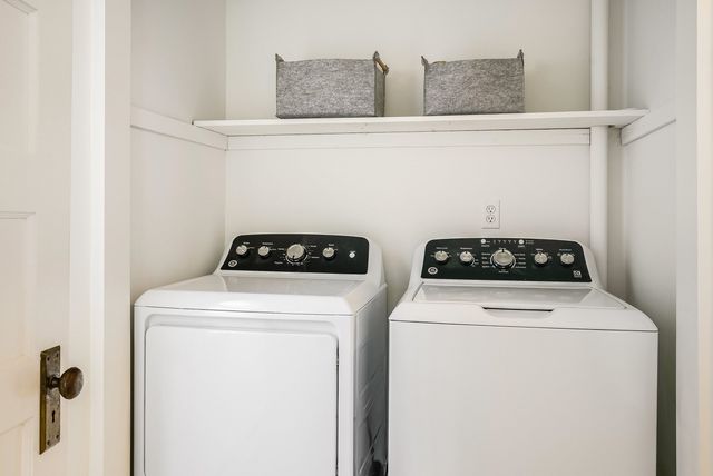 15 ROMAINE LN, Stuarts Draft, VA 24477