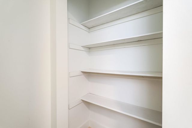 15 ROMAINE LN, Stuarts Draft, VA 24477