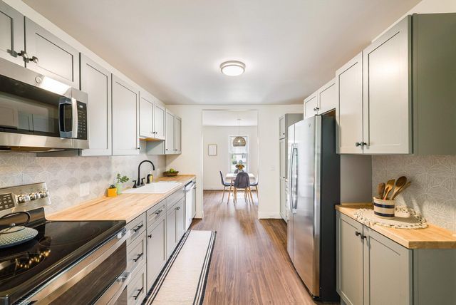 15 ROMAINE LN, Stuarts Draft, VA 24477