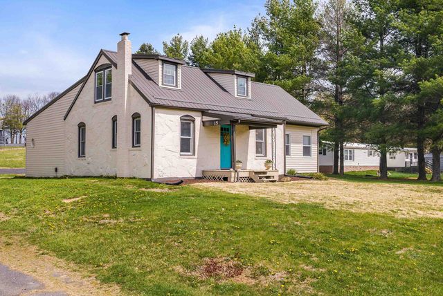 15 ROMAINE LN, Stuarts Draft, VA 24477