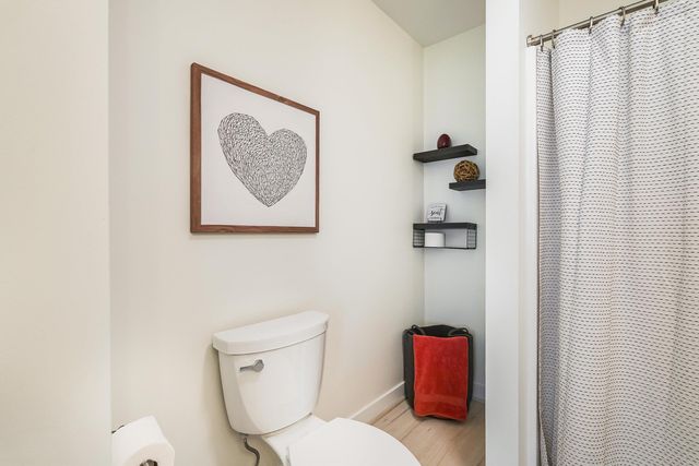 15 ROMAINE LN, Stuarts Draft, VA 24477