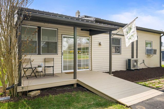 15 ROMAINE LN, Stuarts Draft, VA 24477