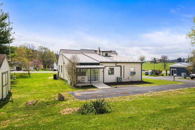 15 ROMAINE LN, Stuarts Draft, VA 24477