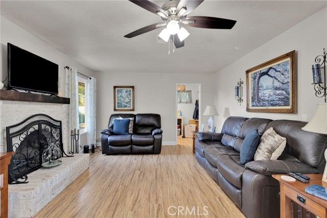 19215 Kinai Road, Apple Valley, CA 92307