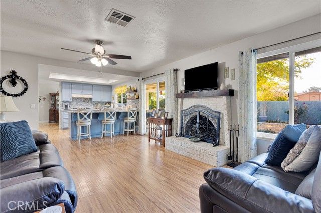 19215 Kinai Road, Apple Valley, CA 92307