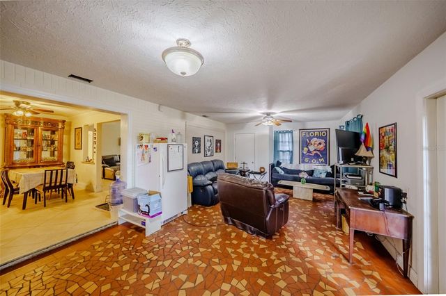 3372 WEBBER STREET, Sarasota, FL 34239