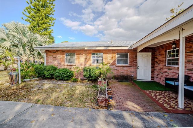 3372 WEBBER STREET, Sarasota, FL 34239