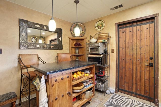 527 Cross St, Lodi, CA 95242