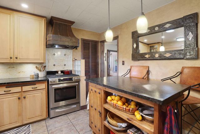 527 Cross St, Lodi, CA 95242