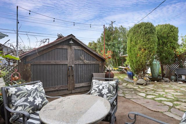 527 Cross St, Lodi, CA 95242