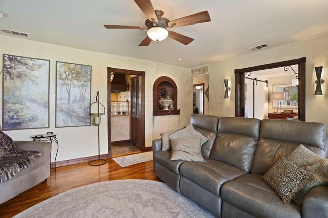 527 Cross St, Lodi, CA 95242