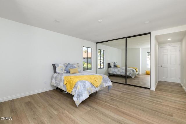 39116 Village 39, Camarillo, CA 93012