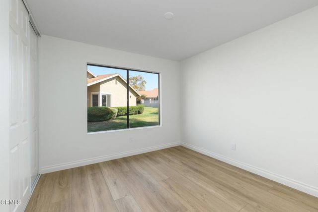 39116 Village 39, Camarillo, CA 93012