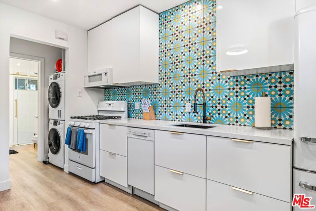 502 S Calle Santa Rosa, Palm Springs, CA 92264