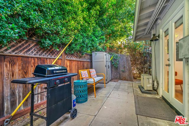 502 S Calle Santa Rosa, Palm Springs, CA 92264