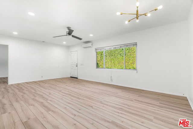 502 S Calle Santa Rosa, Palm Springs, CA 92264