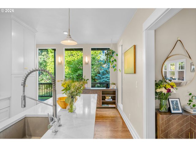 9400 Sw 80TH Ave, Portland, OR 97223