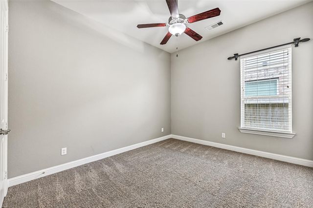 339 Woodway Drive, League City, TX 77573