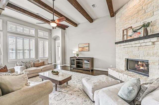 339 Woodway Drive, League City, TX 77573