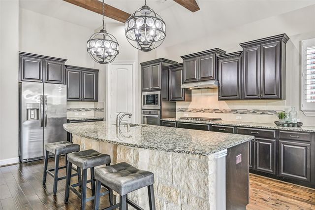 339 Woodway Drive, League City, TX 77573