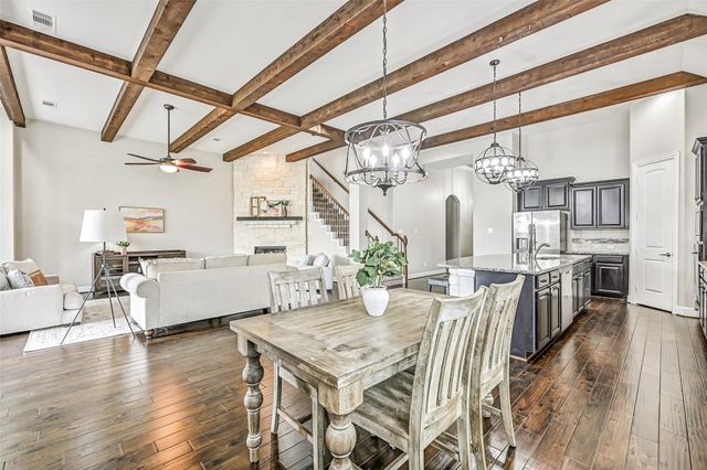 339 Woodway Drive, League City, TX 77573