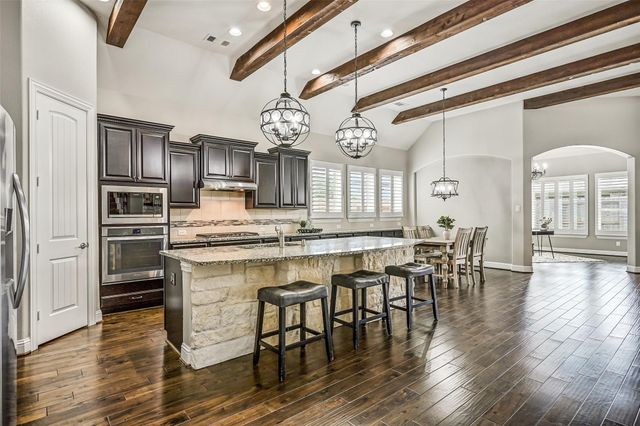 339 Woodway Drive, League City, TX 77573
