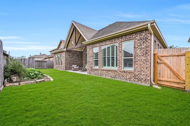 339 Woodway Drive, League City, TX 77573