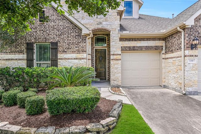 339 Woodway Drive, League City, TX 77573