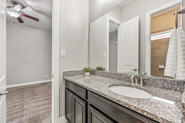 339 Woodway Drive, League City, TX 77573
